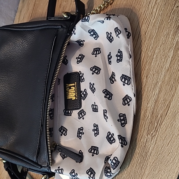 NWOT JUICY COUTURE CROSSBODY PURSE - Picture 10 of 13